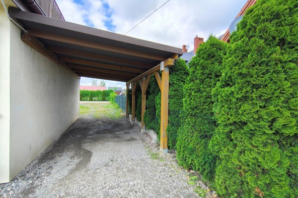 kielecki, Morawica, Brzeziny, Szkolna, Komfortowy dom jednorodzinny 100m2 w Brzezinach k. Morawicy