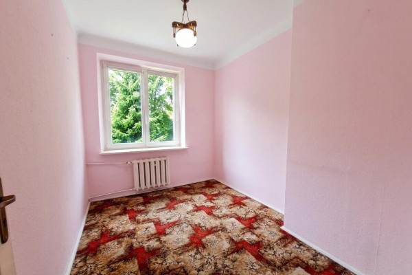Kielce, Szydł&oacute;wek, Miodowa, 33,6 m&sup2; | Parter | Do remontu | Miodowa 8 | Parking