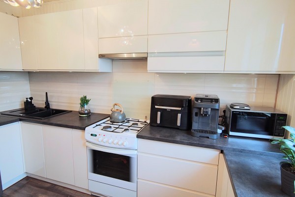 kielce, Kielce, Pod Dalnią, Kr&oacute;la Władysława Jagiełły, 3-pokojowe mieszkanie po remoncie | 72,80 m&sup2; | Pod Dalnią, Kielce