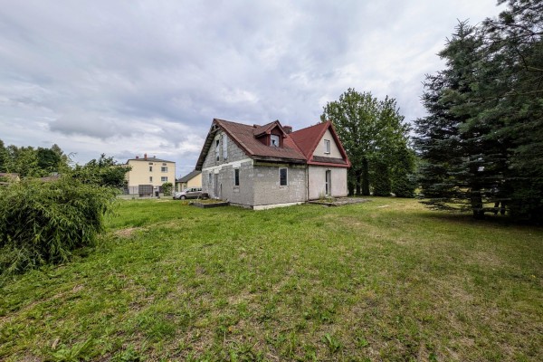 kielecki, Zagnańsk, Tumlin-Osowa, Na sprzedaż dom do remontu Tumlin-Osowa duża działka 2931 m&sup2;