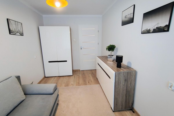 Kielce, Szydł&oacute;wek, Warszawka, 43,31 m&sup2; |PO GENERALNYM REMONCIE | W PEŁNI UMEBLOWANE | UL. WARSZAWSKA