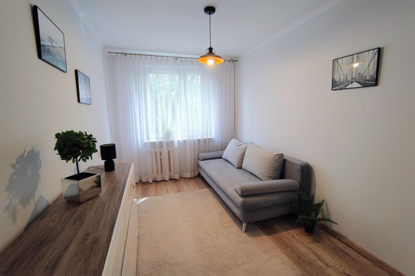 Kielce, Szydł&oacute;wek, Warszawka, 43,31 m&sup2; |PO GENERALNYM REMONCIE | W PEŁNI UMEBLOWANE | UL. WARSZAWSKA