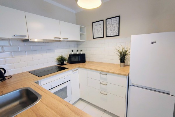 Kielce, Szydł&oacute;wek, Warszawka, 43,31 m&sup2; |PO GENERALNYM REMONCIE | W PEŁNI UMEBLOWANE | UL. WARSZAWSKA