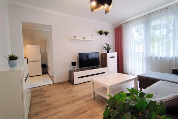 Kielce, Szydł&oacute;wek, Warszawka, 43,31 m&sup2; |PO GENERALNYM REMONCIE | W PEŁNI UMEBLOWANE | UL. WARSZAWSKA