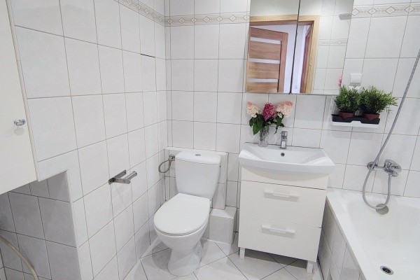 Kielce, Ślichowice, Kredowa, 2 pokoje|51,8 m&sup2;|Ślichowice|duża piwnica 20 m&sup2;|zamknięty parking|taras