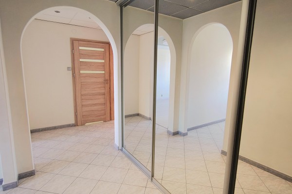 Kielce, Ślichowice, Kredowa, 2 pokoje|51,8 m&sup2;|Ślichowice|duża piwnica 20 m&sup2;|zamknięty parking|taras
