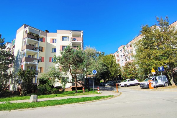 Kielce, Ślichowice, Kredowa, 2 pokoje|51,8 m&sup2;|Ślichowice|duża piwnica 20 m&sup2;|zamknięty parking|taras