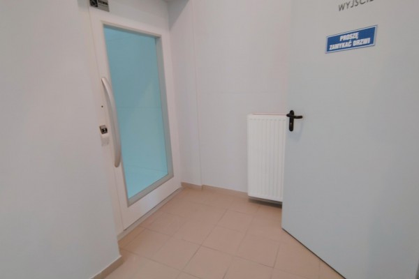 Kielce, Czarn&oacute;w, Hoża, KIELCE, UL. HOŻA | 652,66m&sup2; | 3 KONDYGNACJE | WINDA | DUŻY POTENCJAŁ