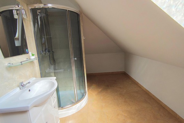 Kielce, Czarn&oacute;w, Hoża, KIELCE, UL. HOŻA | 652,66m&sup2; | 3 KONDYGNACJE | WINDA | DUŻY POTENCJAŁ