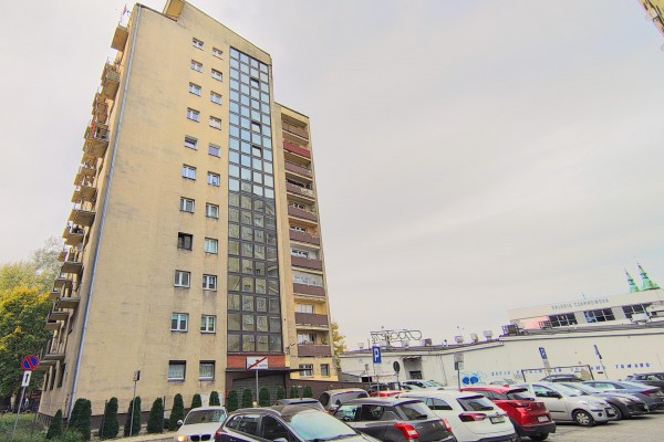 Kielce, Centrum, Panoramiczna, 3-pokojowe mieszkanie w centrum Kielc|50,01 m&sup2;|ul. Panoramiczna|Loggia