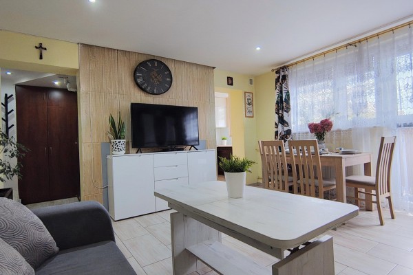 Kielce, Centrum, Panoramiczna, 3-pokojowe mieszkanie w centrum Kielc|50,01 m&sup2;|ul. Panoramiczna|Loggia