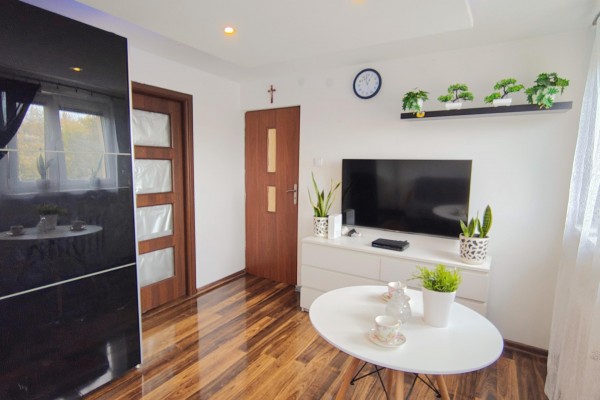 Kielce, Centrum, Panoramiczna, 3-pokojowe mieszkanie w centrum Kielc|50,01 m&sup2;|ul. Panoramiczna|Loggia