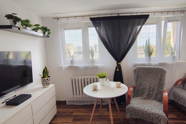 Kielce, Centrum, Panoramiczna, 3-pokojowe mieszkanie w centrum Kielc|50,01 m&sup2;|ul. Panoramiczna|Loggia
