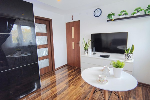 Kielce, Centrum, Panoramiczna, 3-pokojowe mieszkanie w centrum Kielc|50,01 m&sup2;|ul. Panoramiczna|Loggia
